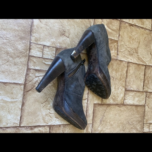 Frye Suede Harlow Campus Bootie Heels - Picture 4 of 8